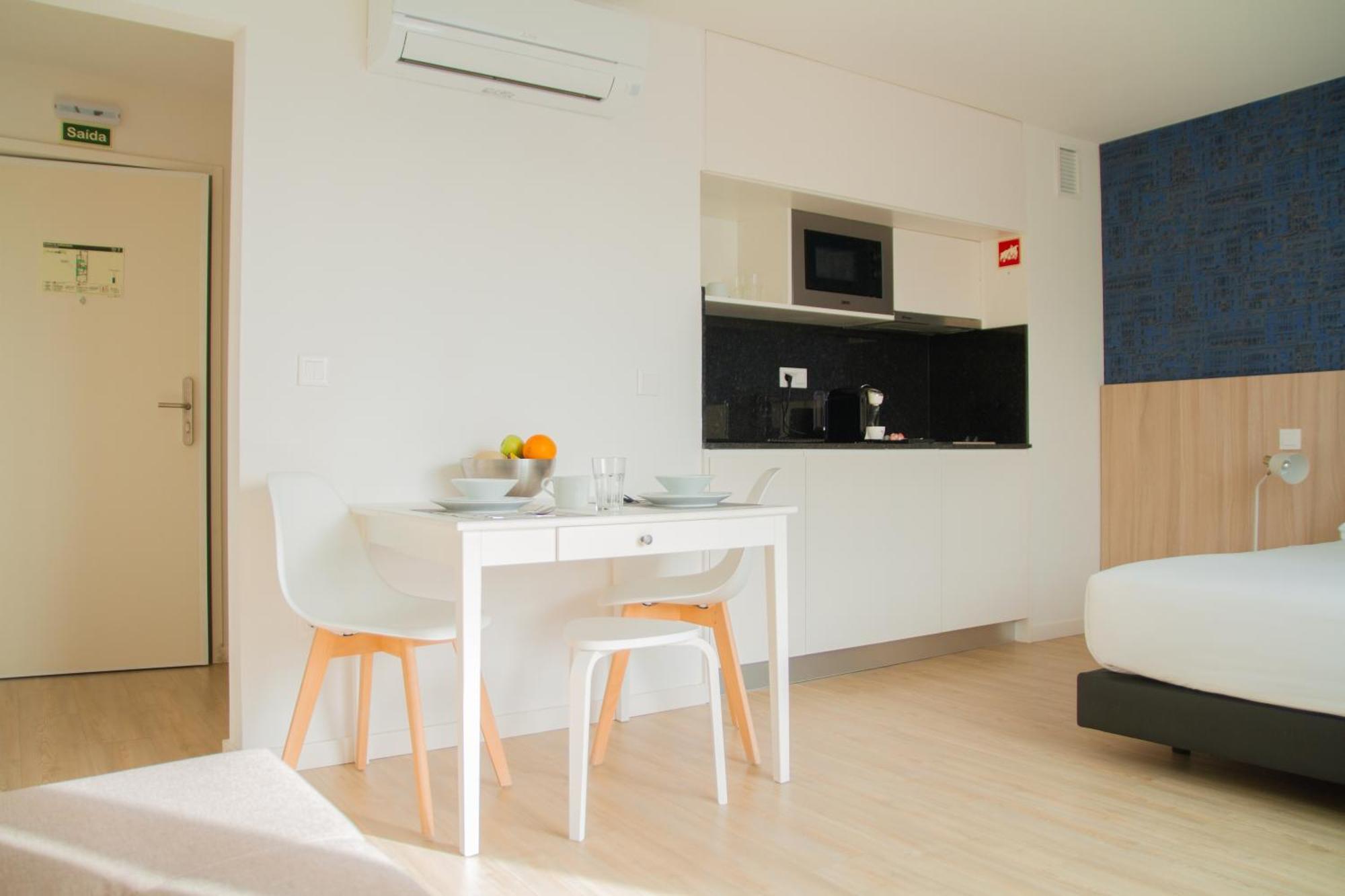 Room Select Porto Suites 外观 照片